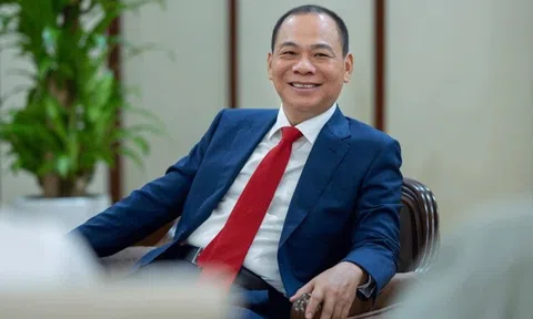 Tỷ phú Phạm Nhật Vượng vừa lập kỷ lục mới chưa từng có ở Việt Nam trong "ngày đỏ lửa"