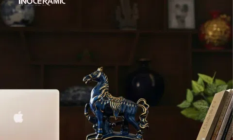 Gốm Sứ Sáng Tạo ra mắt Bộ sưu tập Tượng Ngựa Bính Ngọ nâng tầm biểu tượng "Mã Đáo Thành Công"