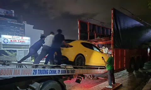 Ô tô ngâm nước lũ nhiều ngày có được bảo hiểm bồi thường?