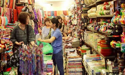 Bộ Tài chính đề nghị tăng doanh thu miễn thuế lên 500 triệu đồng/năm