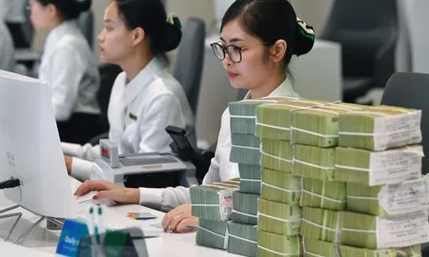 20 ngân hàng tăng lãi suất tiết kiệm trong tháng 11: Ngân hàng nào tăng mạnh nhất?