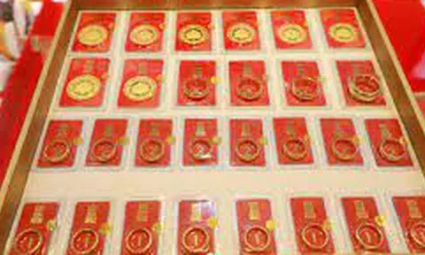 Cuối ngày 1/12: Giá vàng SJC, vàng nhẫn tăng đến 500 nghìn đồng/lượng so với tuần trước