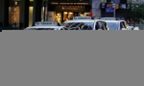 Con trai ông Đặng Phước Thành muốn mua thêm cổ phiếu Vinasun để đầu tư