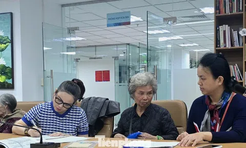 Chi trả tiền bồi thường hỗ trợ cho người dân thuộc dự án quảng trường phía Đông hồ Hoàn Kiếm