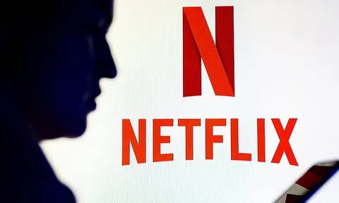 Tại sao giá cổ phiếu Netflix giảm 3% khi công bố mua lại một phần Warner Bros?