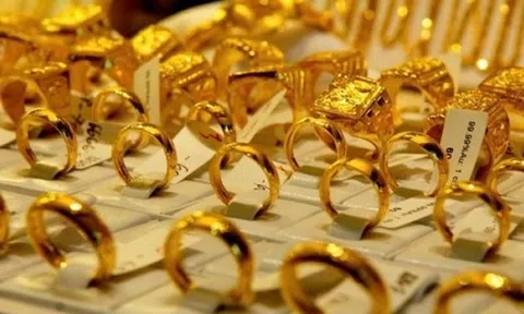 Giá vàng SJC, giá vàng nhẫn hôm nay ngày 8/12: Một thương hiệu lớn điều chỉnh tăng