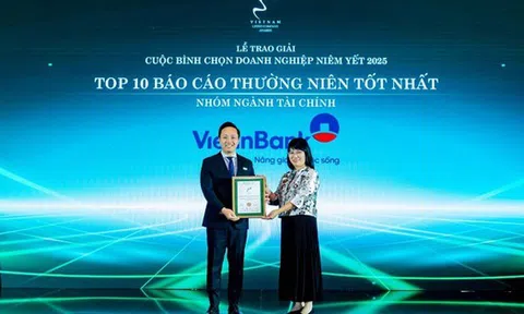 Hai giải thưởng uy tín ghi nhận nỗ lực minh bạch trong hoạt động quản trị của VietinBank