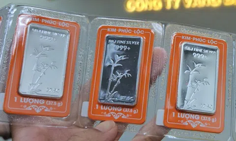 Giá bạc hôm nay 9-12: Lập đỉnh mới, lên mức chưa từng có