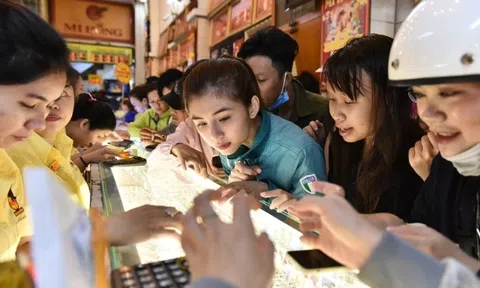 Giá vàng áp sát 155 triệu đồng/lượng