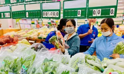 Vì sao không áp dụng ngay mức giảm trừ gia cảnh mới?