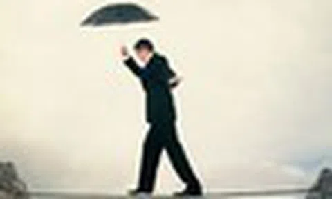 Nhận định thị trường phiên giao dịch ngày 15/12: Việc bắt đáy sớm tiềm ẩn nhiều rủi ro