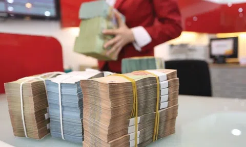 Lý do ngân hàng ồ ạt 'bơm vốn'