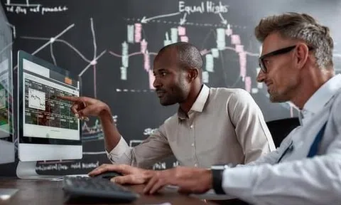 Khối ngoại "quay xe" bán ròng phiên VN-Index bùng nổ, ngược chiều tung hơn trăm tỷ gom một mã chứng khoán