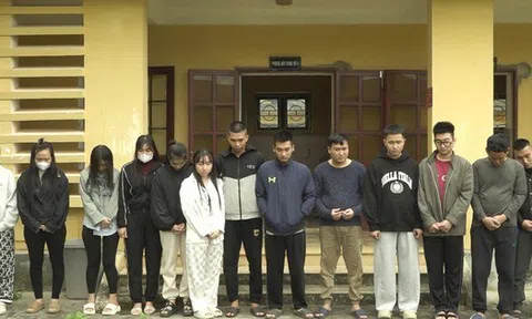 Triệt phá đường dây lừa đảo tại Campuchia gần 1.000 tỉ đồng, bắt 14 nghi phạm