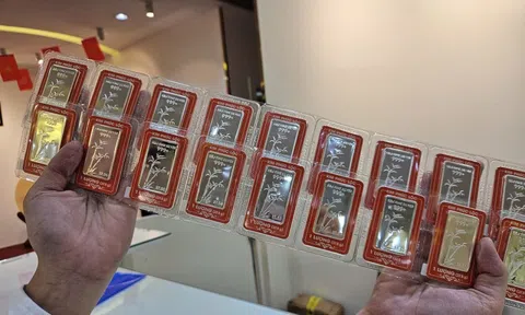 Giá bạc hôm nay, 18-12: Người mua bạc "đút túi" 30% tiền lời chỉ trong 1 tháng