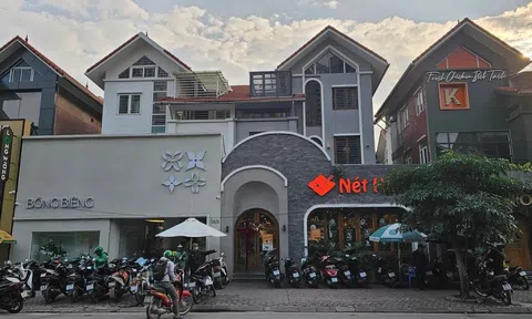 'Làng Việt kiều châu Âu' méo mó, nhếch nhác vì vi phạm trật tự xây dựng