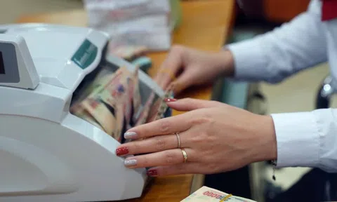 Vì sao lãi suất huy động tăng mạnh cuối năm?