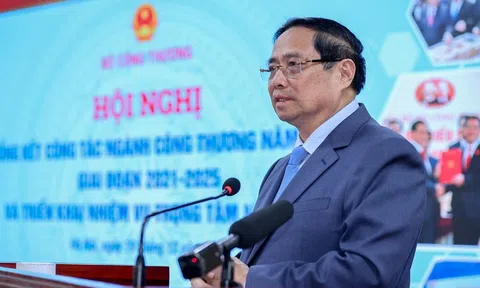 Thủ tướng: Ngành Công Thương cần tuyên chiến với hàng giả