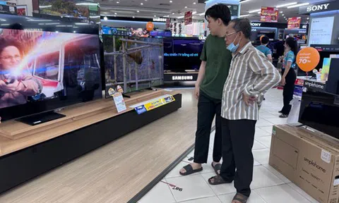 "Phao cứu sinh" của hàng điện máy