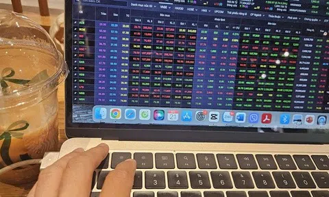 Chứng khoán trở lại mốc 1.700 điểm, dự báo mới nhất cho tuần tới