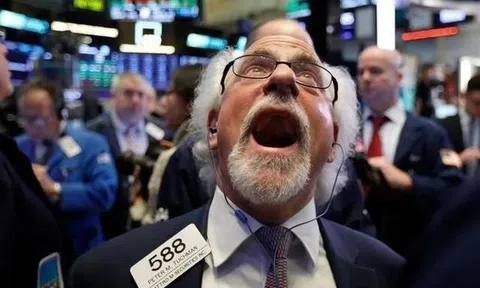 Tự doanh CTCK "xuống tiền" mua mạnh trong phiên 24/12, tung gần 400 tỷ gom một cổ phiếu Bluechips