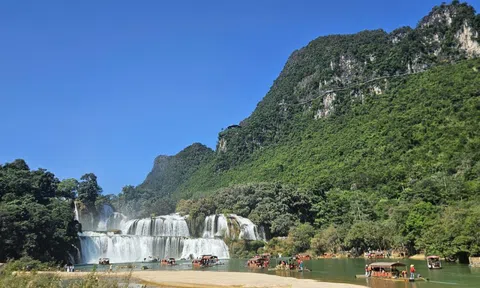 Du lịch nội địa lên ngôi