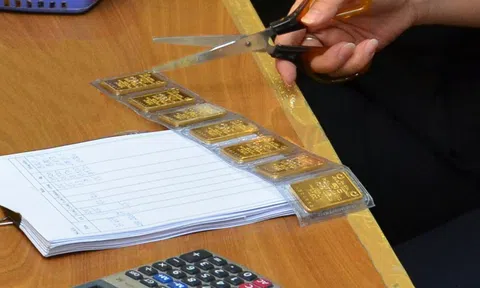 Giá vàng hôm nay 27-12: Bật tăng trở lại