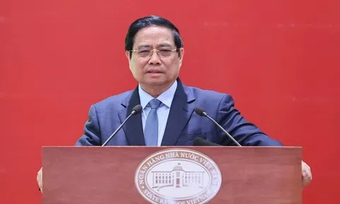 Thủ tướng: Nghiên cứu giải pháp tốt nhất với Ngân hàng SCB