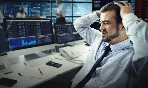 Khối ngoại bán ròng trong phiên VN-Index tăng 28 điểm, hai cổ phiếu bluechips bị "xả" hơn 700 tỷ đồng