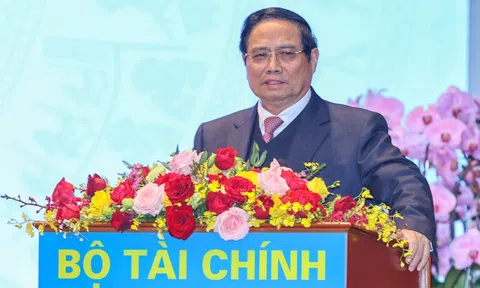 Thủ tướng: Trước ngày 15/1, Bộ Tài chính cấp phép cho các doanh nghiệp tham gia thí điểm thị trường tài sản mã hóa