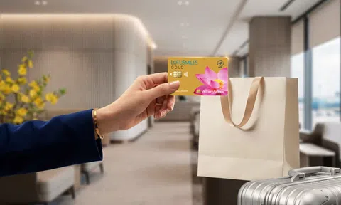 ACB: Mua vé về quê, đặt khách sạn Tết và "tip" để nhanh chóng thăng hạng hội viên bay Lotusmiles