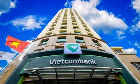Vietcombank 'đứng dậy'