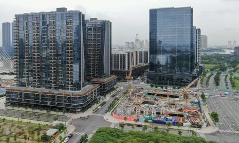 Đưa TP HCM thành trung tâm dịch vụ của khu vực