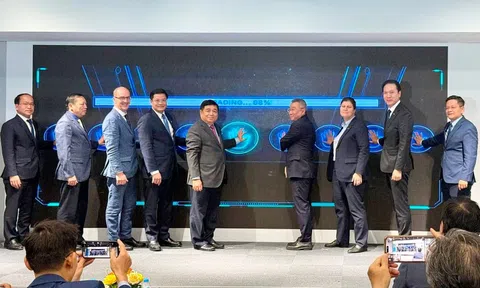 Từng hợp tác với Vingroup, Tập đoàn số 1 TG trong lĩnh vực 100 tỷ USD vừa thành lập 2 trung tâm ở VN