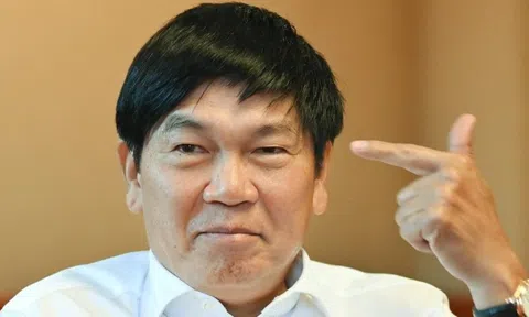 Trước khi Vingroup vào làm thép, tỷ phú Trần Đình Long từng tuyên bố “mất dây thần kinh sợ”
