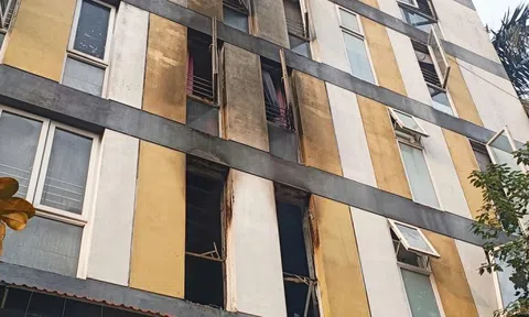 Hiện trường vụ cháy nhà trọ làm 7 người mắc kẹt