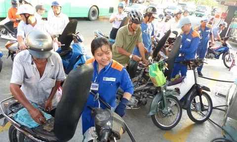 Giá xăng tăng, cắt mạch giảm 5 lần liên tiếp
