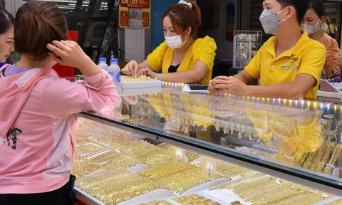 Đến sáng 16-1, giá vàng miếng SJC tăng 10 triệu đồng/lượng trong 2 tuần