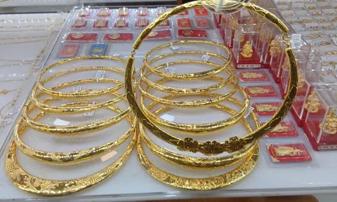 Từ ngày 9-2, tịch thu vàng miếng giao dịch không giấy phép