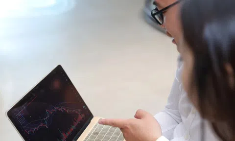 VN-Index 'tuột đỉnh' 1.900 điểm, điều gì chờ đợi chứng khoán tuần tới?