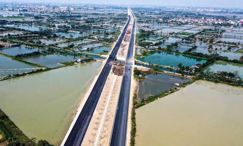 Đường trục phía Nam tăng tốc, chuẩn bị thông xe thêm 7km dịp Tết Nguyên đán