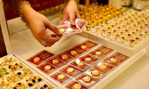 Mua bán ngoại tệ, vàng không phép sẽ bị phạt và tịch thu