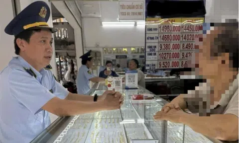 Vĩnh Long: 2 doanh nghiệp bị phạt nặng vì bán vàng trang sức giả mạo