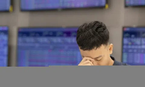 Cổ phiếu lớn bị bán tháo hàng loạt