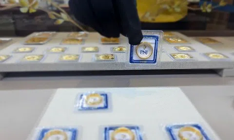 Giá vàng cao vút, đại gia vàng báo lãi hơn 2.800 tỉ đồng