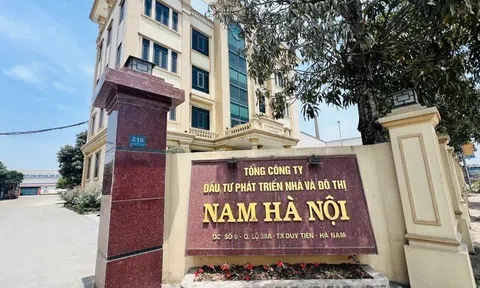 Dồn dập chào bán cổ phiếu