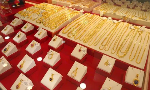 Thực hư chuyện "mua vàng trên giấy" tại các thương hiệu lớn: Là rủi ro hay giải pháp thông minh?