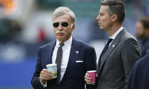 Ông chủ CLB Arsenal có nhiều đất ở Mỹ hơn tỷ phú Bill Gates