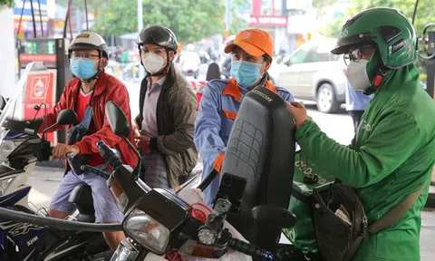 Giá xăng dầu đồng loạt tăng, có mặt hàng tăng gần 800 đồng