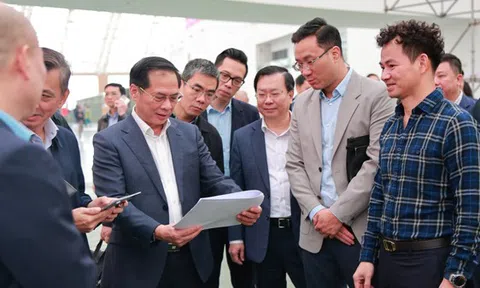 Gấp rút triển khai Hội chợ Mùa Xuân 2026